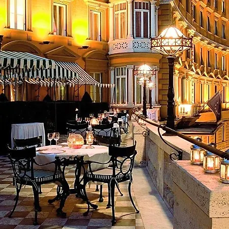 Hotel Majestic Roma-3